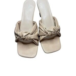 Centro Point Womens Square Toe Knotted Bow Mules Cream Nude Heel Sandals Size 10